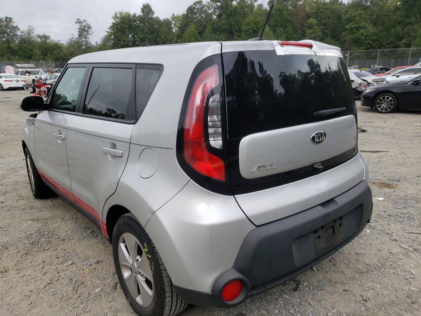 Photo 3 from auction – 2016 KIA SOUL with VIN KNDJN2A21G7841912