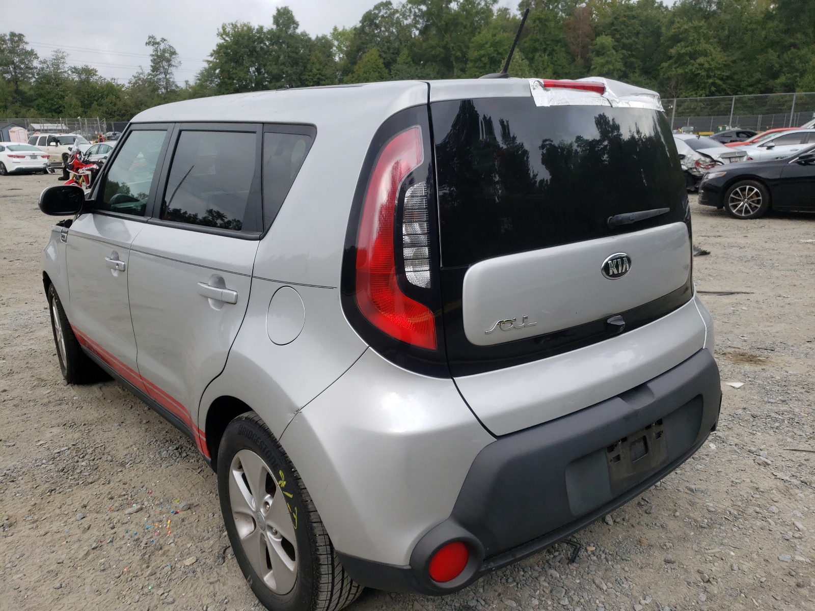 Zdjęcie 3 z aukcji – 2016 KIA SOUL z VIN KNDJN2A21G7841912