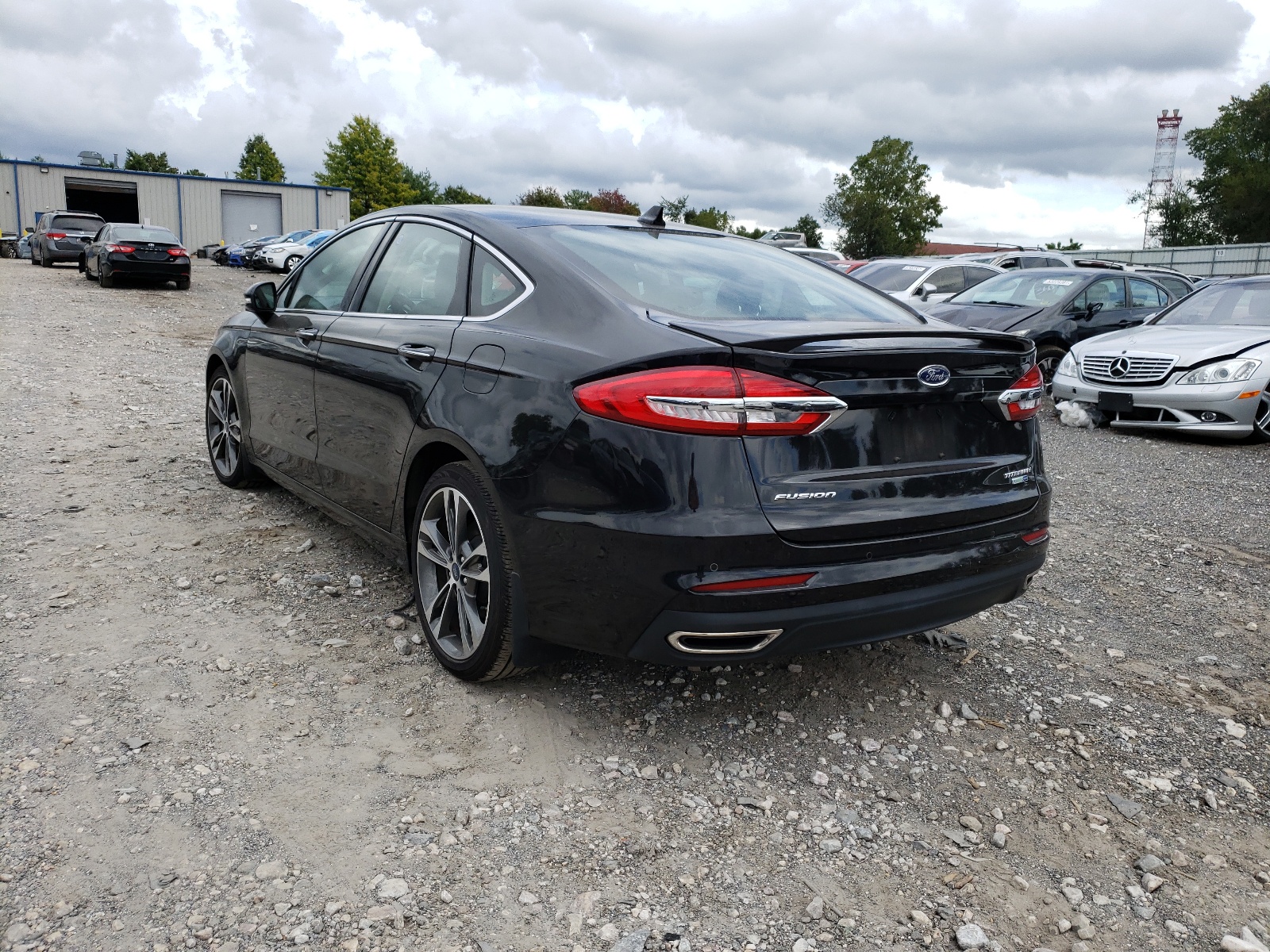 Photo 3 from auction – 2020 FORD FUSION TIT with VIN 3FA6P0D99LR193385