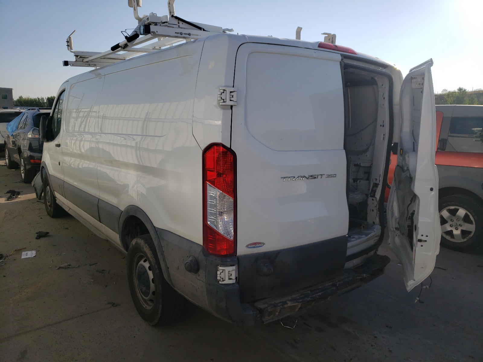 Photo 3 from auction – 2015 FORD TRANSIT T- with VIN 1FTSW2ZM6FKA67028