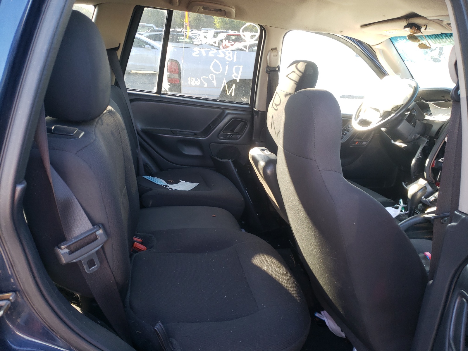 Photo 6 from auction – 2004 JEEP GRAND CHER with VIN 1J4GW48S54C347994