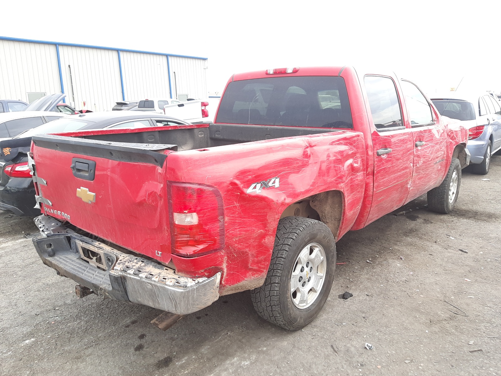 Photo 4 from auction – 2013 CHEVROLET SILVERADO with VIN 3GCUKSE20DG253354