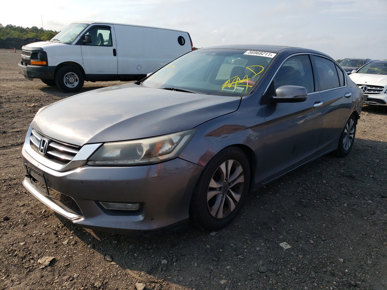 Photo 2 from auction – 2013 HONDA ACCORD with VIN 1HGCR3F83DA017345