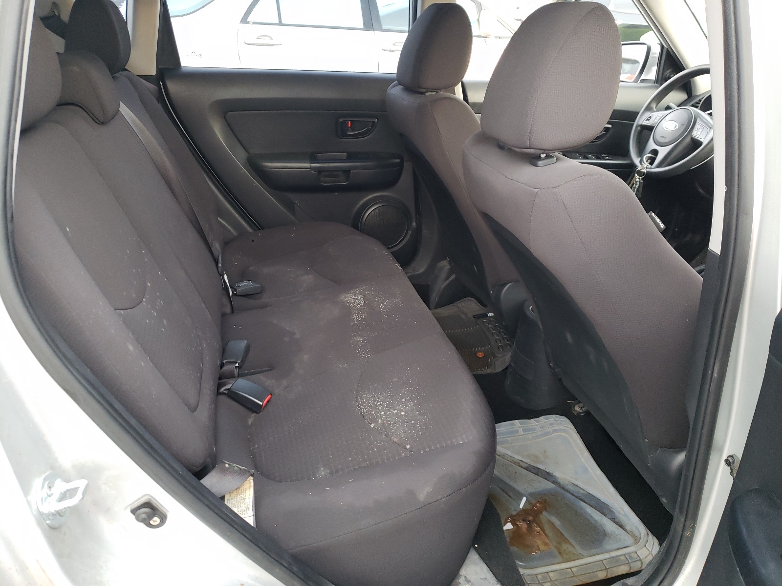 Фото 6 с аукциона – 2013 KIA SOUL с VIN KNDJT2A55D7484181