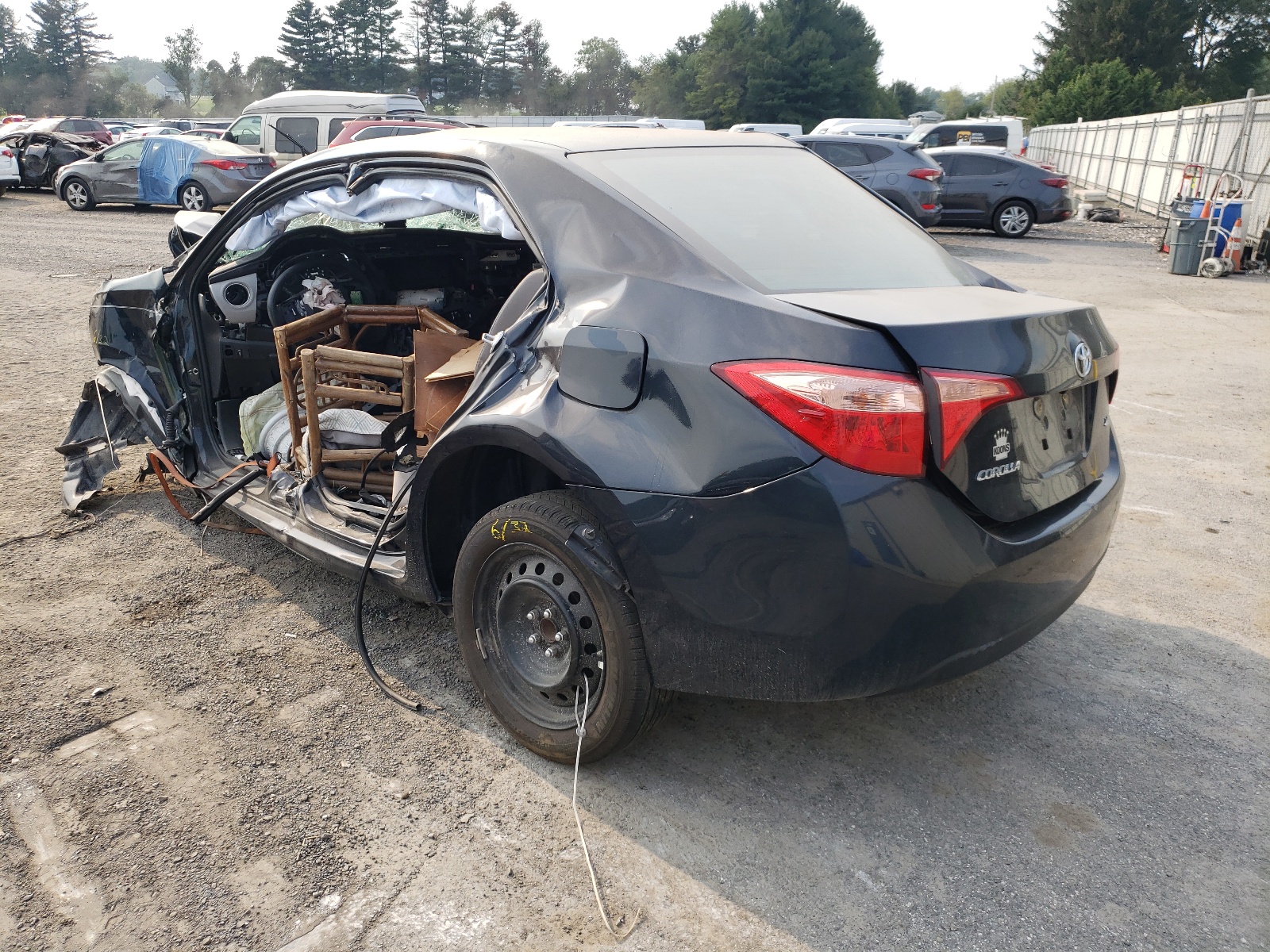 Photo 3 from auction – 2018 TOYOTA COROLLA L with VIN 2T1BURHE4JC120506