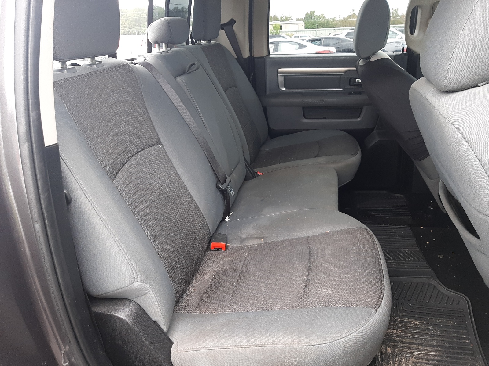 Photo 6 from auction – 2015 RAM 1500 SLT with VIN 1C6RR6LG1FS534704
