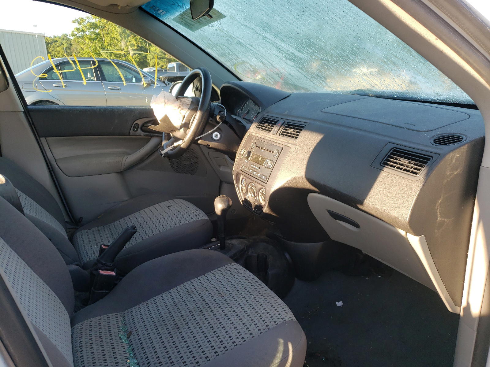Photo 5 from auction – 2007 FORD FOCUS with VIN 1FAFP34N37W186689