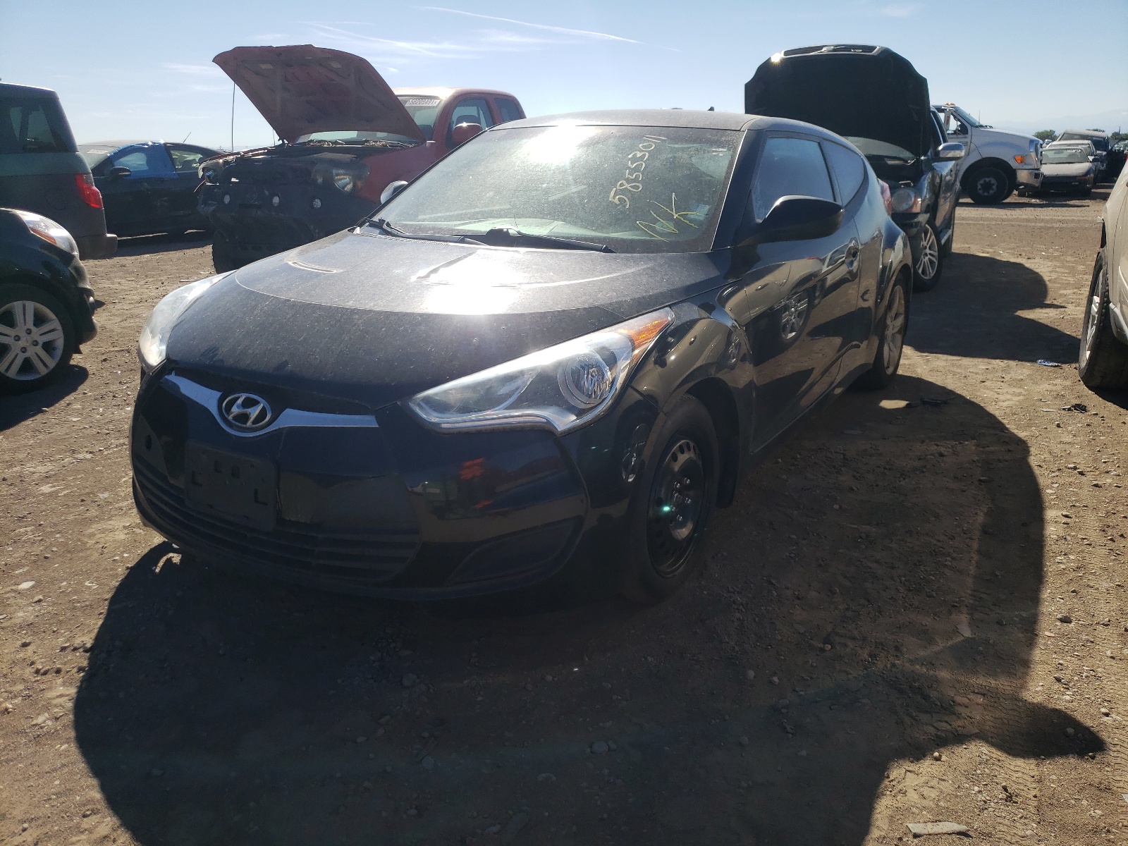 Photo 2 from auction – 2013 HYUNDAI VELOSTER with VIN KMHTC6AD6DU142887