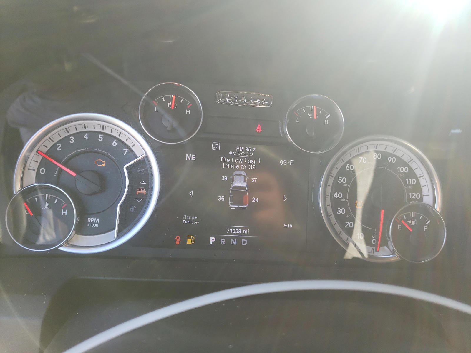 Photo 8 from auction – 2013 RAM 1500 SLT with VIN 1C6RR7LTXDS564591