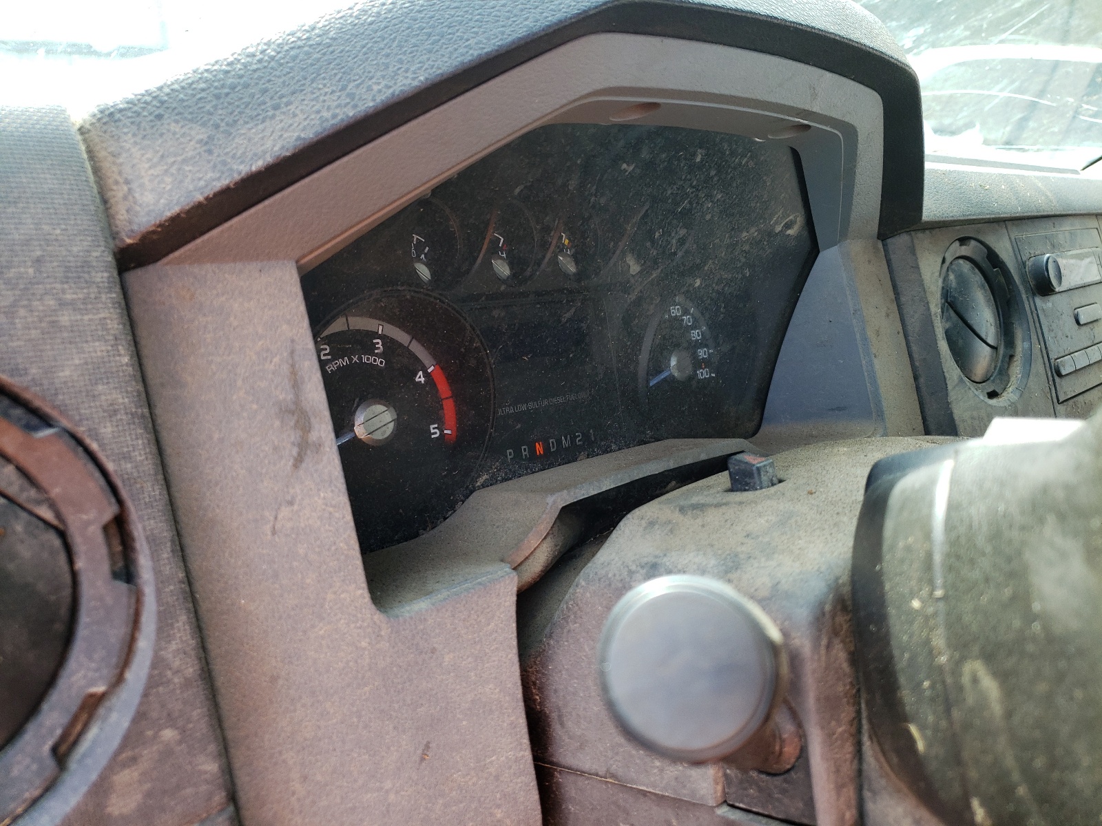 Photo 8 from auction – 2015 FORD F350 SUPER with VIN 1FT8W3BT9FEA00813