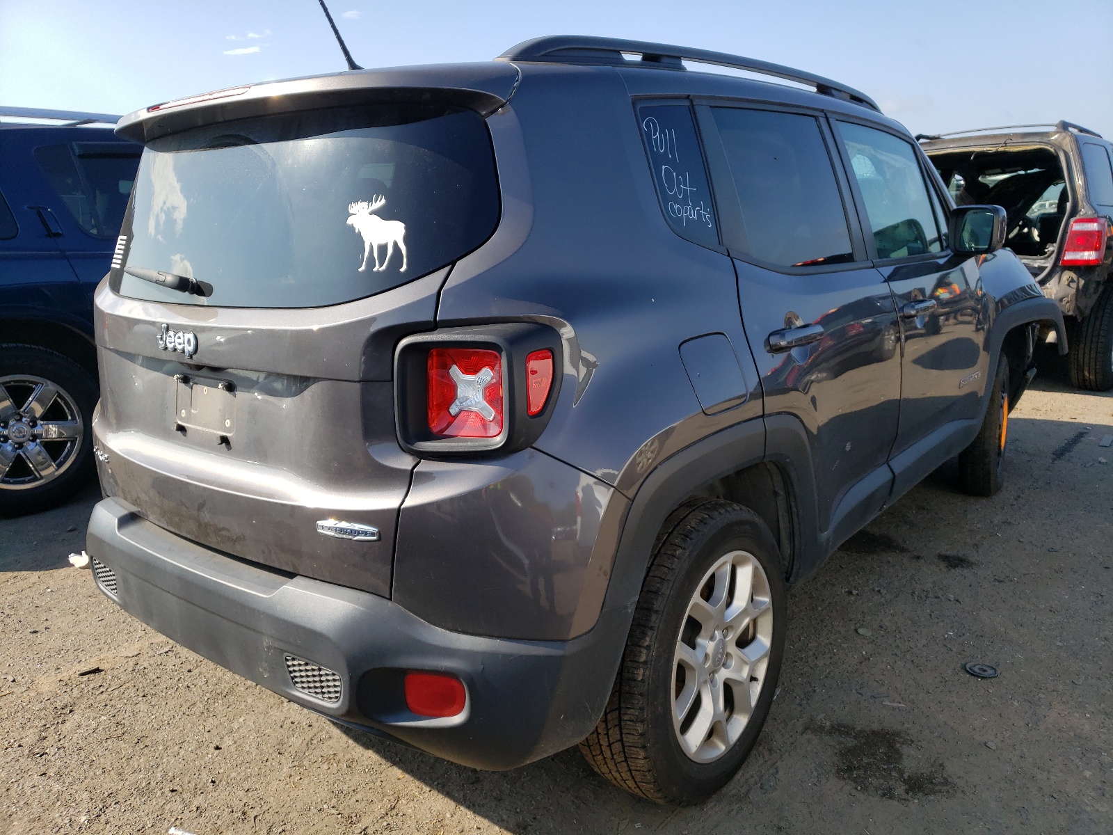 Photo 4 from auction – 2016 JEEP RENEGADE L with VIN ZACCJBBT0GPD65232