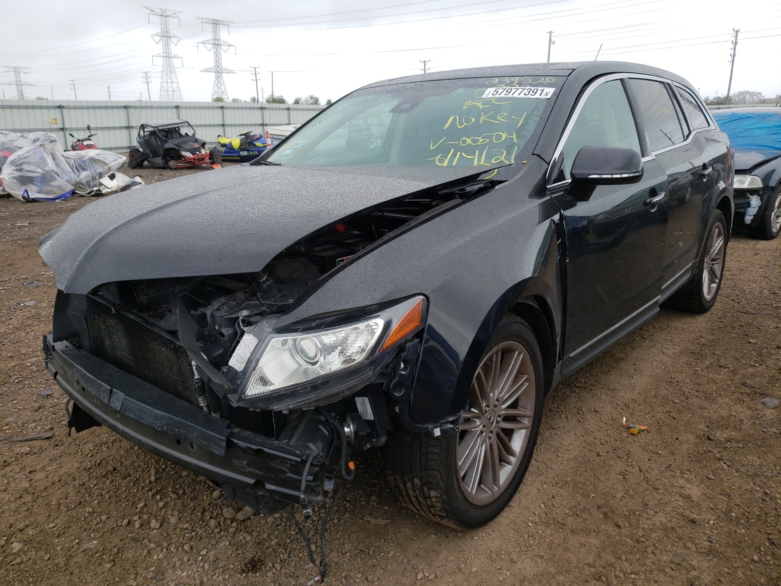 Photo 2 from auction – 2018 LINCOLN MKT with VIN 2LMHJ5AT6JBL00504