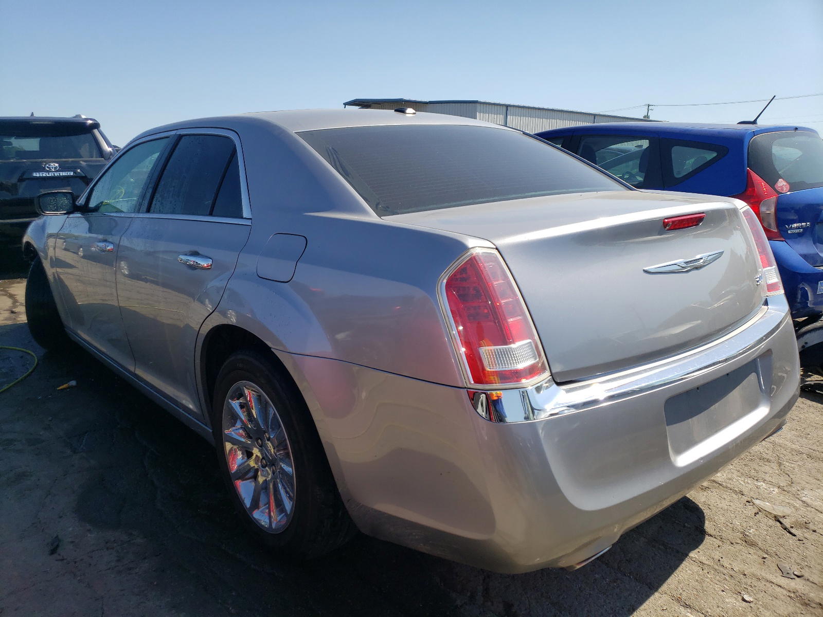 Photo 3 from auction – 2011 CHRYSLER 300 LIMITE with VIN 2C3CA5CGXBH538238