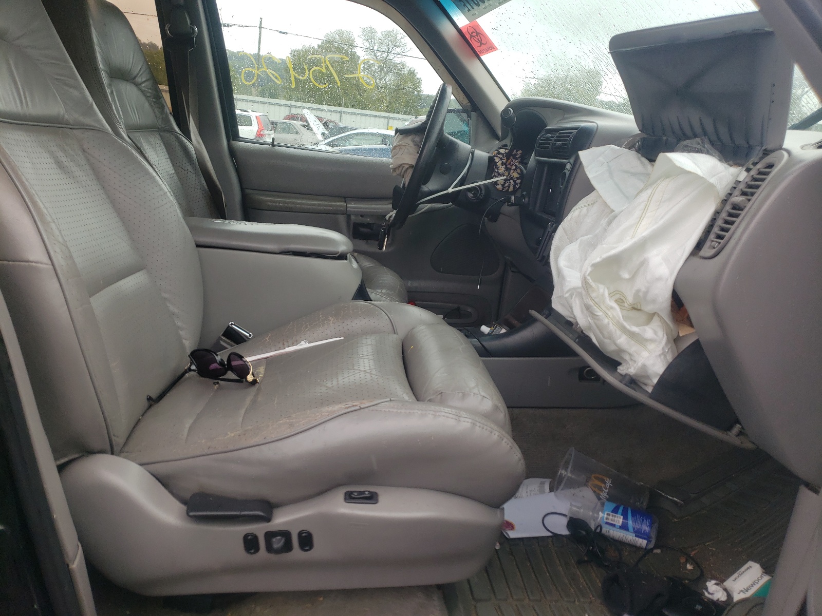 Zdjęcie 5 z aukcji – 1996 FORD EXPLORER z VIN 1FMDU32P1TZA37314