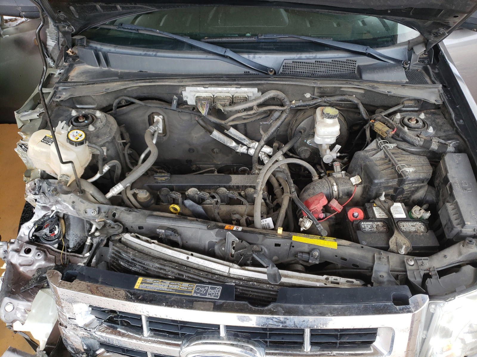 Photo 7 from auction – 2011 FORD ESCAPE XLT with VIN 1FMCU0D73BKB70218