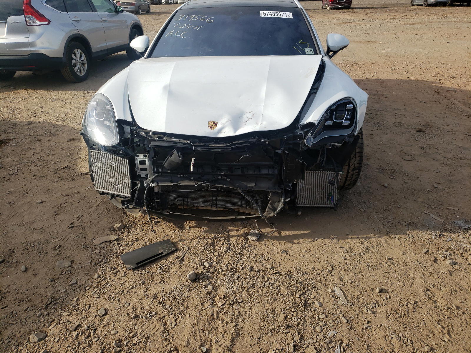 Photo 9 from auction – 2017 PORSCHE PANAMERA T with VIN WP0AF2A74HL153162