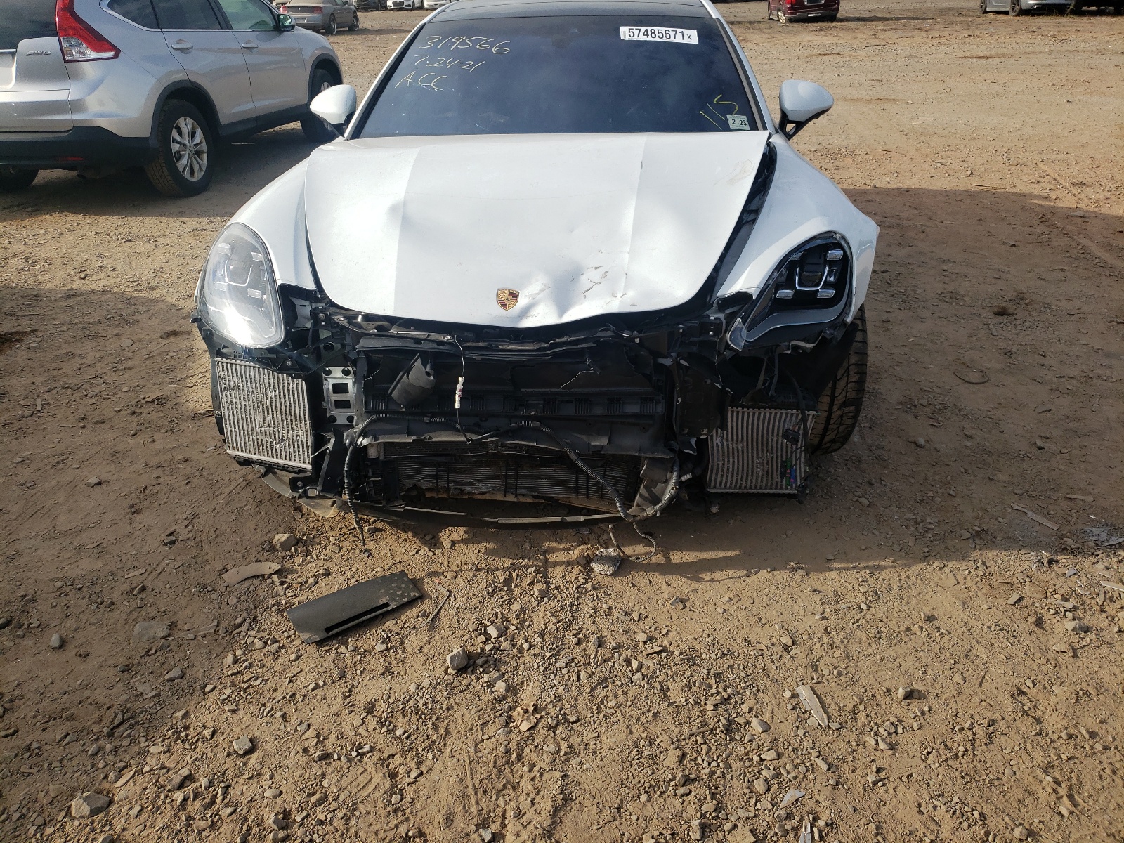 Фото 9 с аукциона – 2017 PORSCHE PANAMERA T с VIN WP0AF2A74HL153162