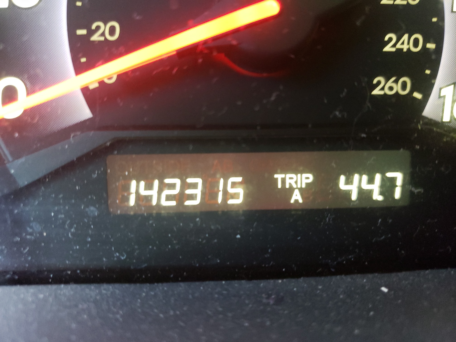 Photo 8 from auction – 2010 HONDA ODYSSEY EX with VIN 5FNRL3H59AB075752