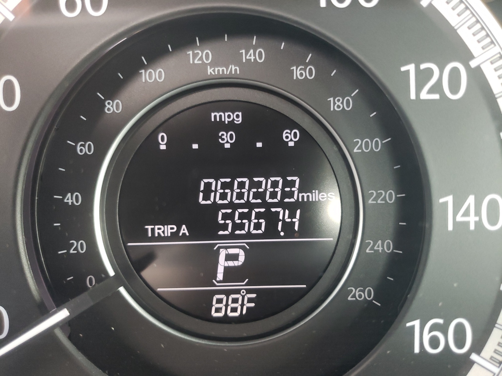 Photo 8 from auction – 2014 HONDA ACCORD LX with VIN 1HGCR2F33EA223863