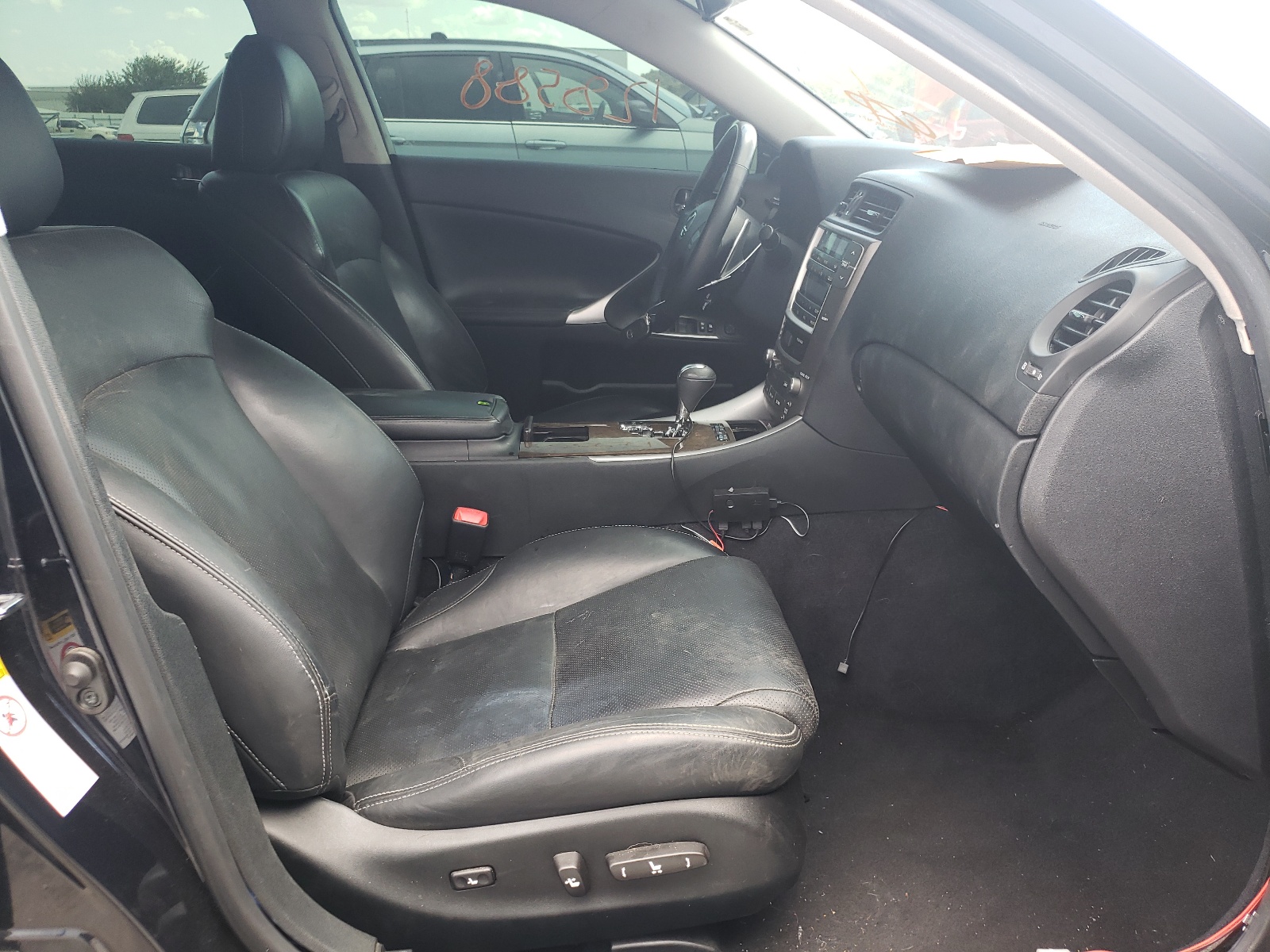 صورة رقم 5 من المزاد - 2009 LEXUS IS 250 مع VIN JTHCK262392029021