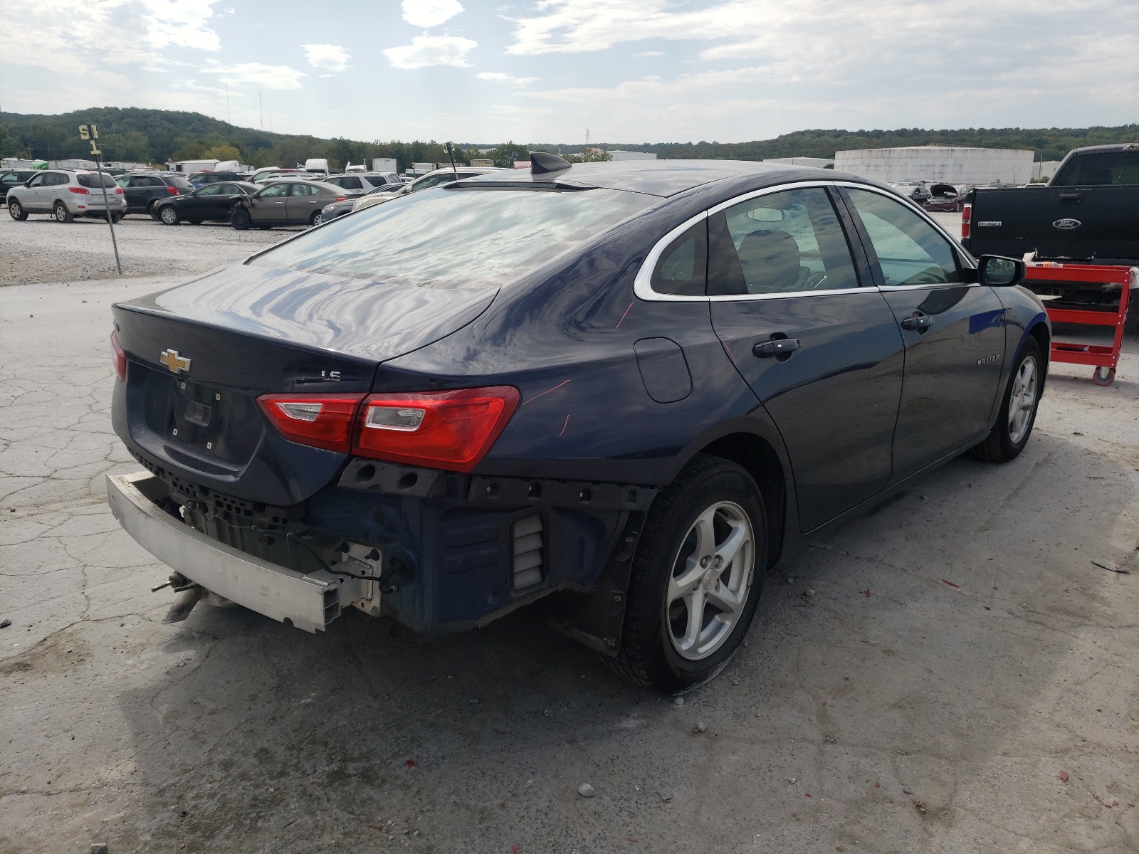 Photo 4 from auction – 2016 CHEVROLET MALIBU LS with VIN 1G1ZB5ST5GF303720