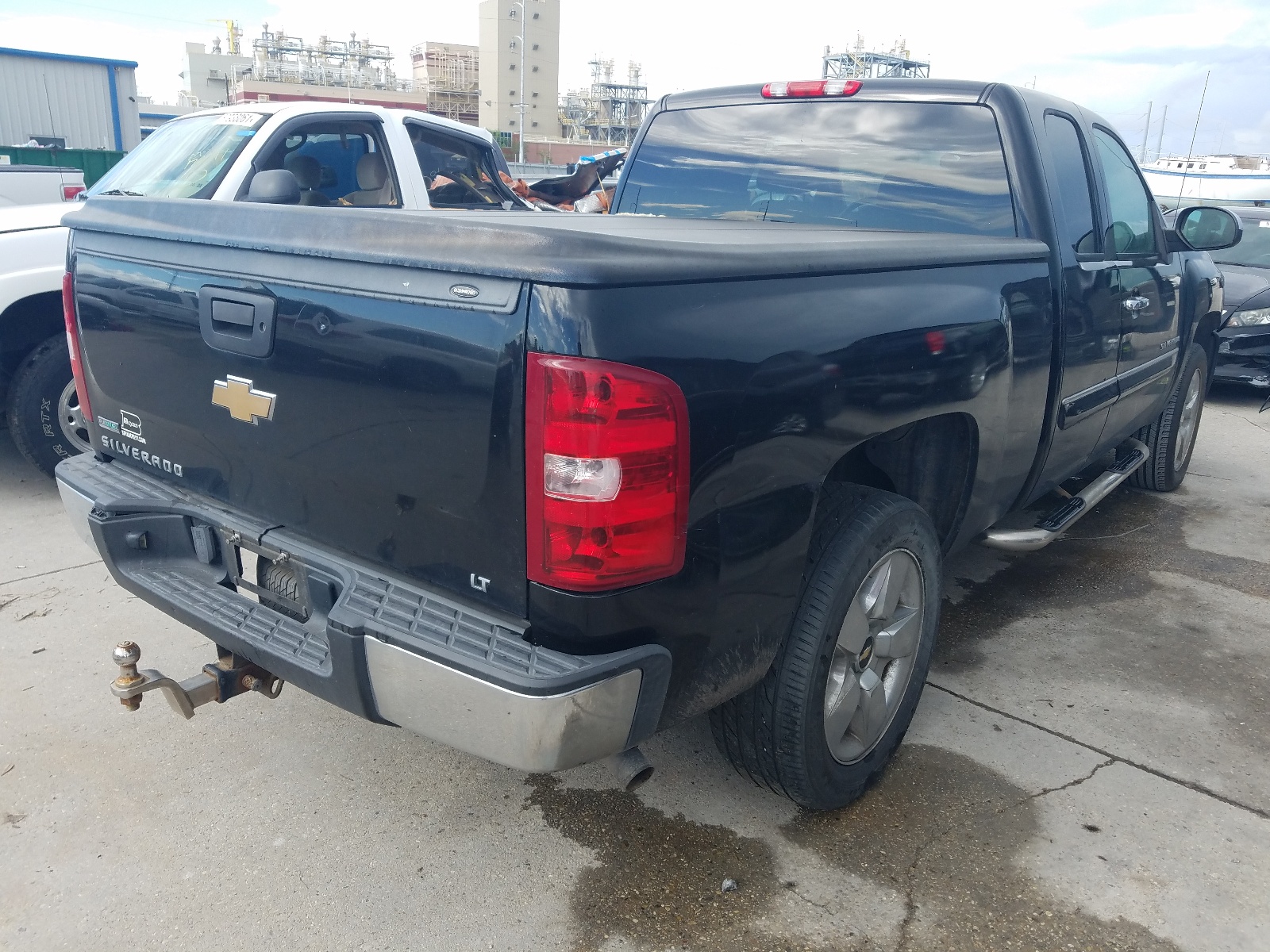 Photo 4 from auction – 2010 CHEVROLET SILVERADO with VIN 1GCSCSE09AZ156393