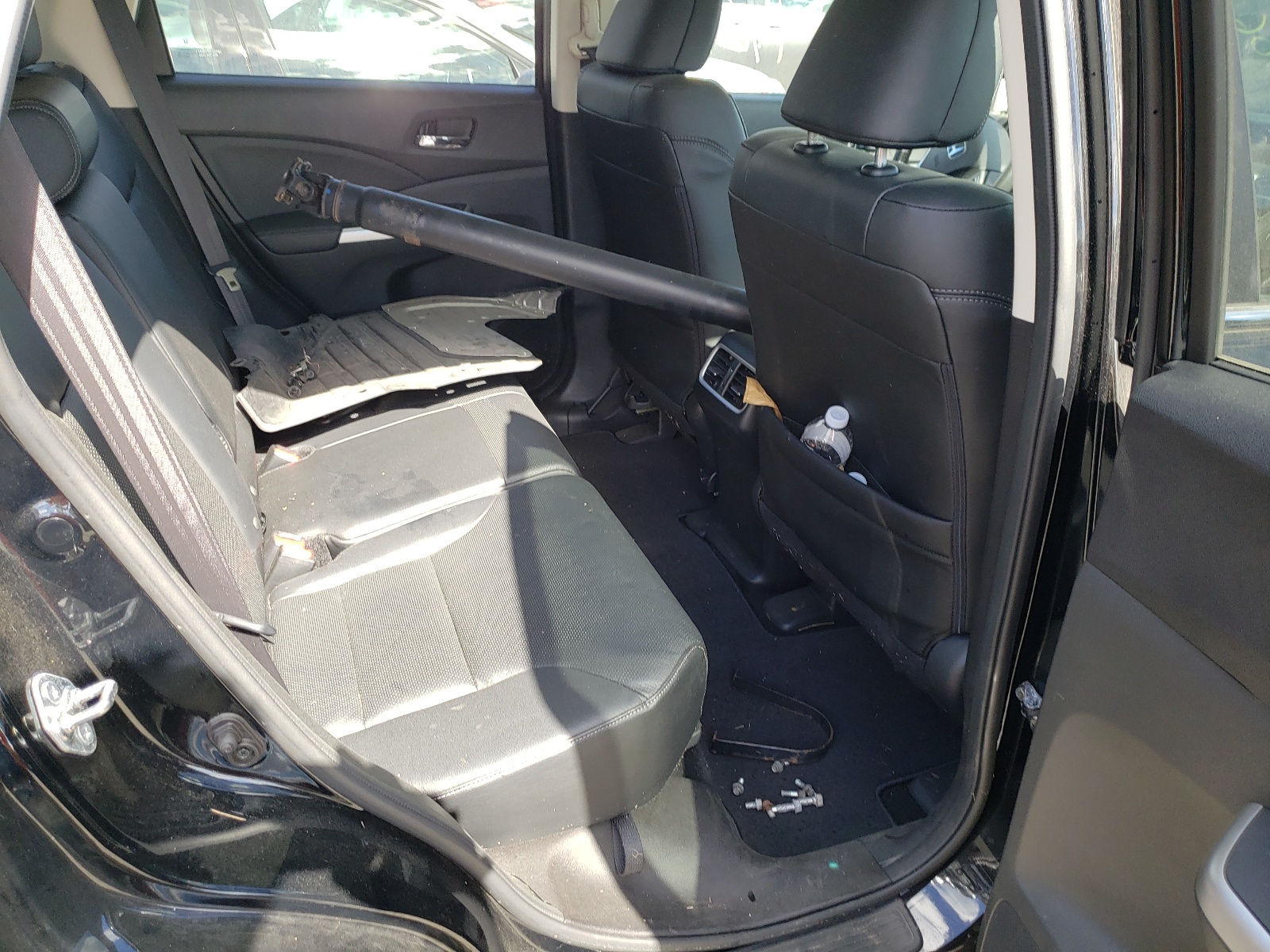 Photo 6 from auction – 2016 HONDA CR-V EXL with VIN 2HKRM4H71GH684414