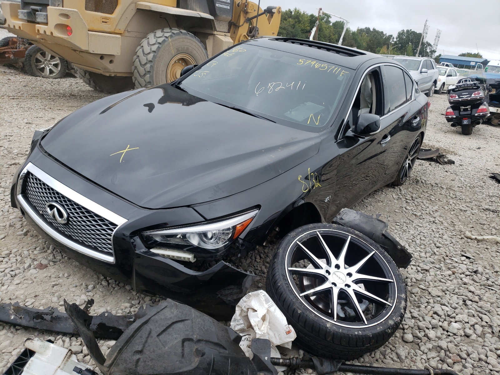 Photo 2 from auction – 2017 INFINITI Q50 BASE with VIN JN1CV7AR4HM682411