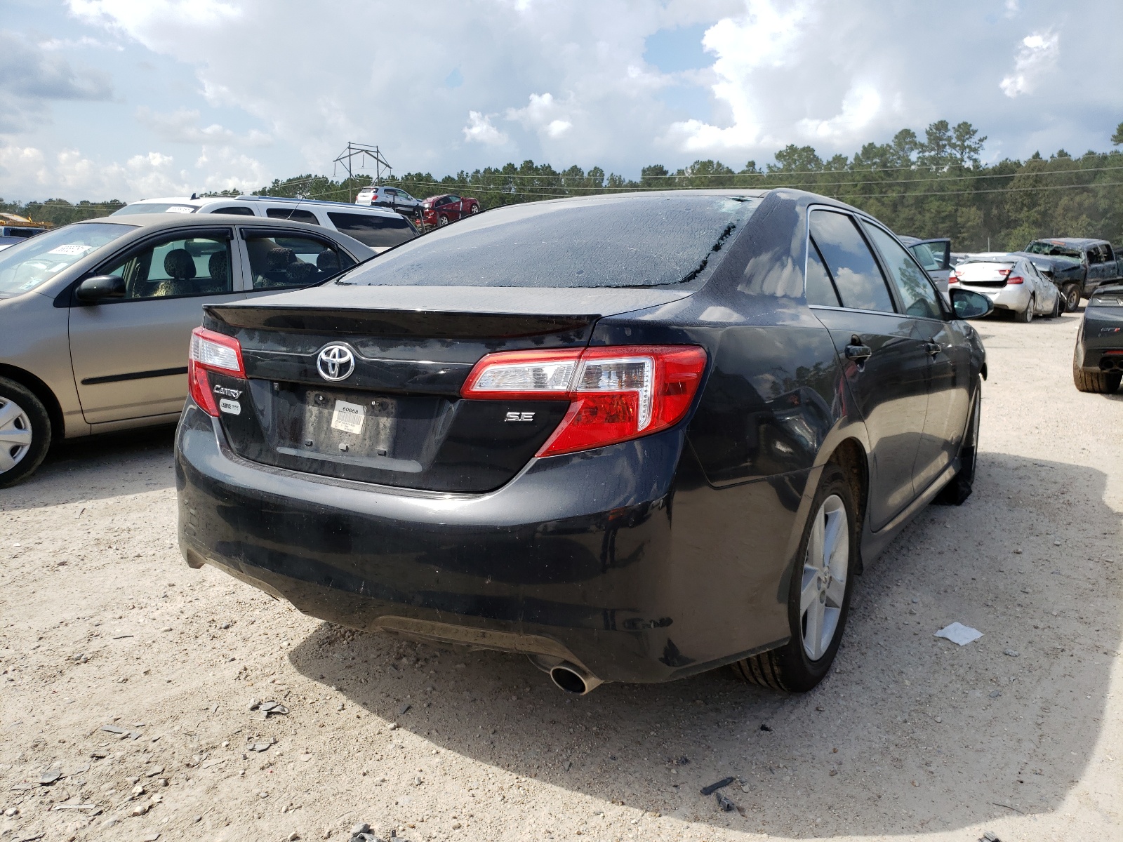 Photo 4 from auction – 2014 TOYOTA CAMRY L with VIN 4T1BF1FK4EU743925