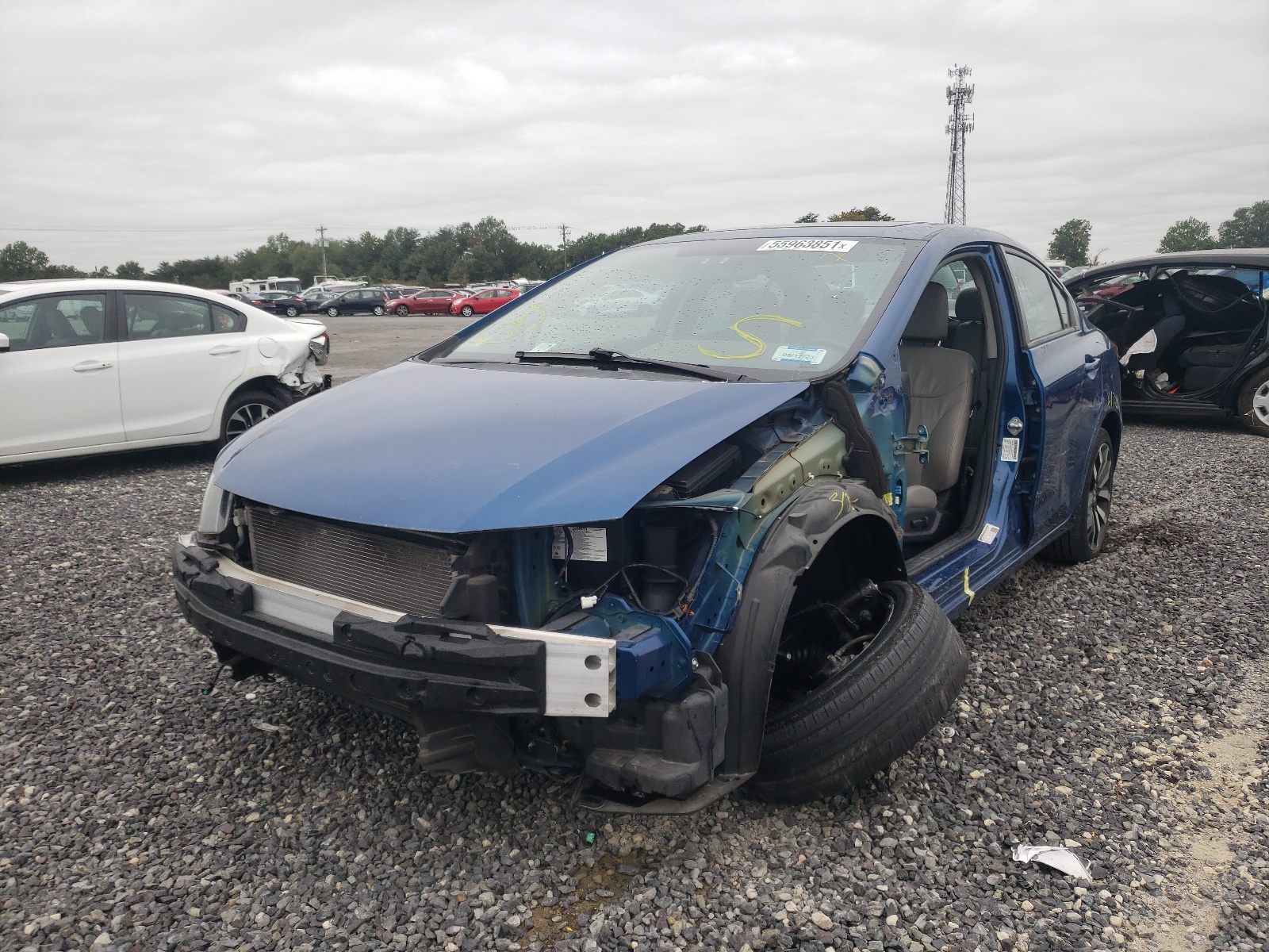 Photo 9 from auction – 2015 HONDA CIVIC EXL with VIN 2HGFB2F93FH504859