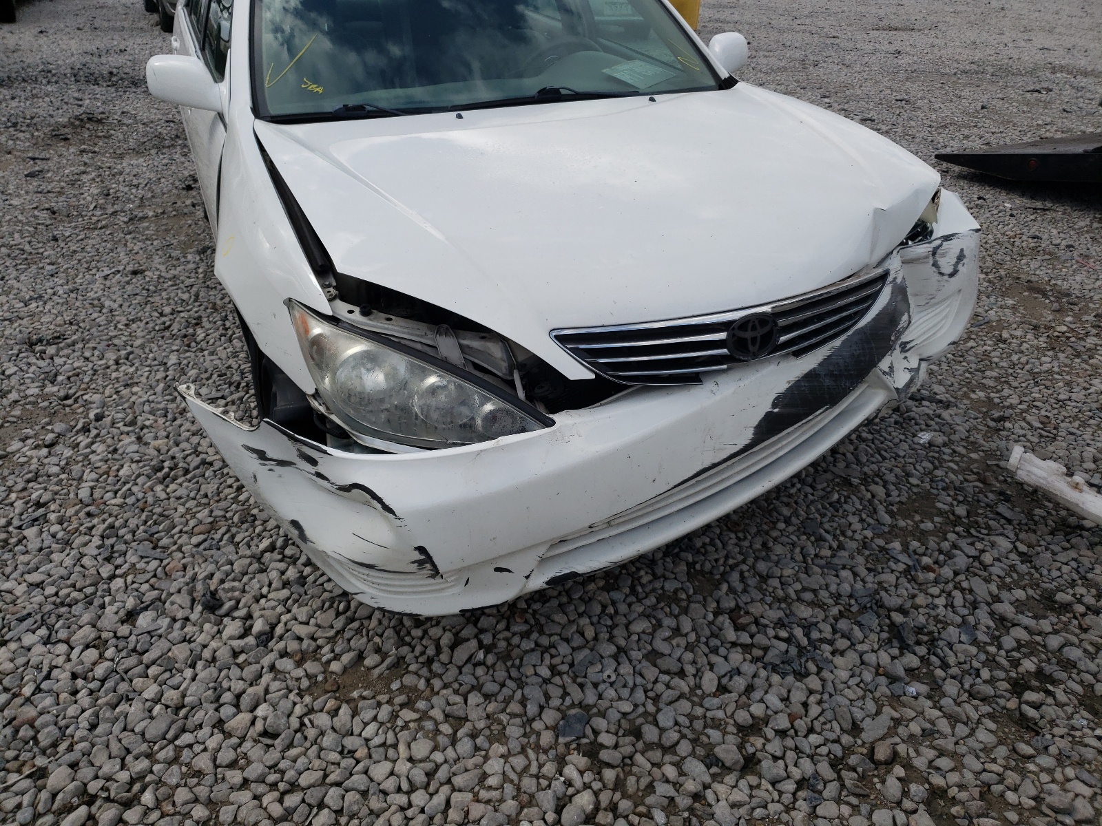 Photo 9 from auction – 2005 TOYOTA CAMRY LE with VIN 4T1BE30K45U427609