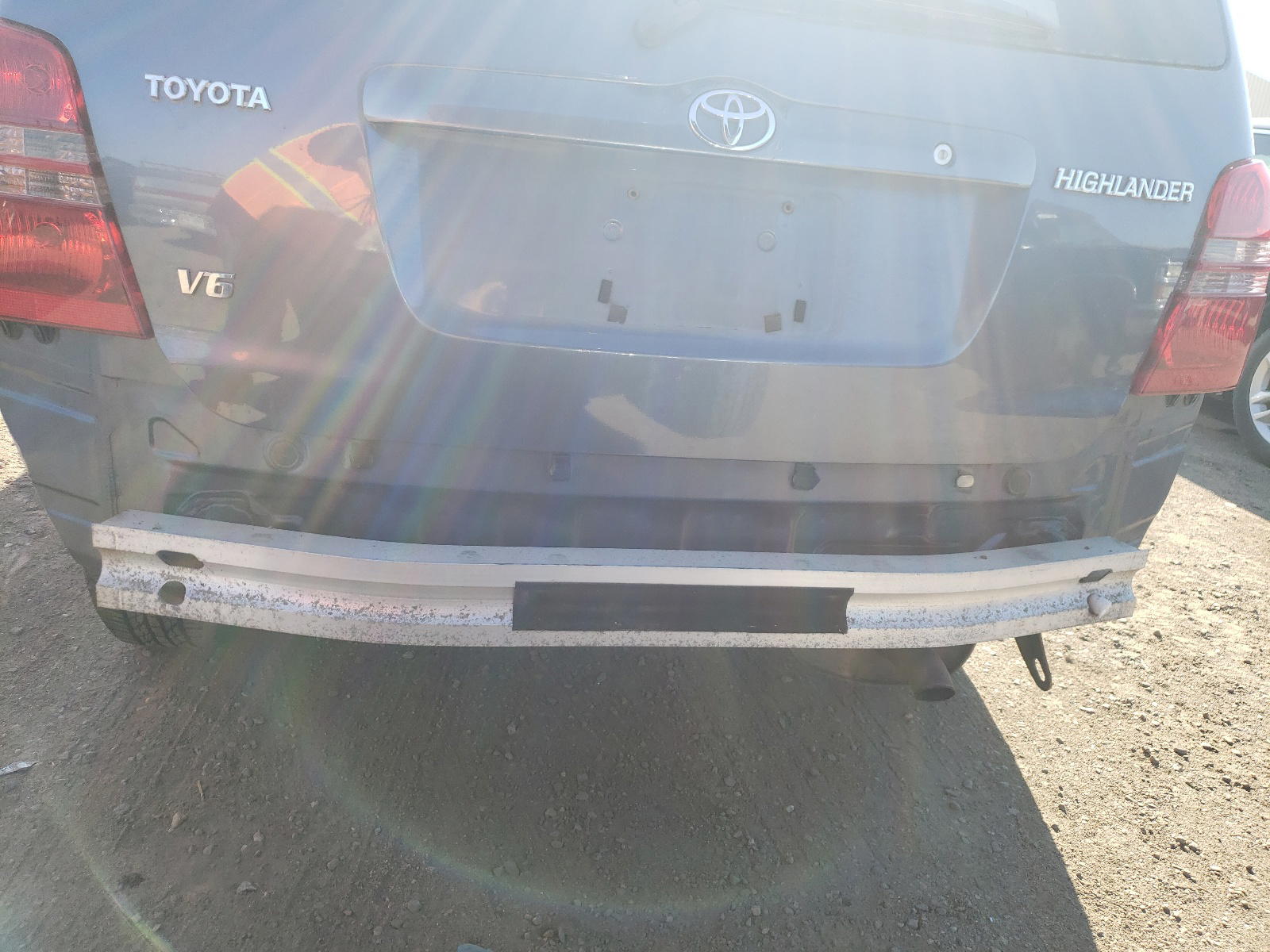 Photo 9 from auction – 2002 TOYOTA HIGHLANDER with VIN JTEHF21A020047466