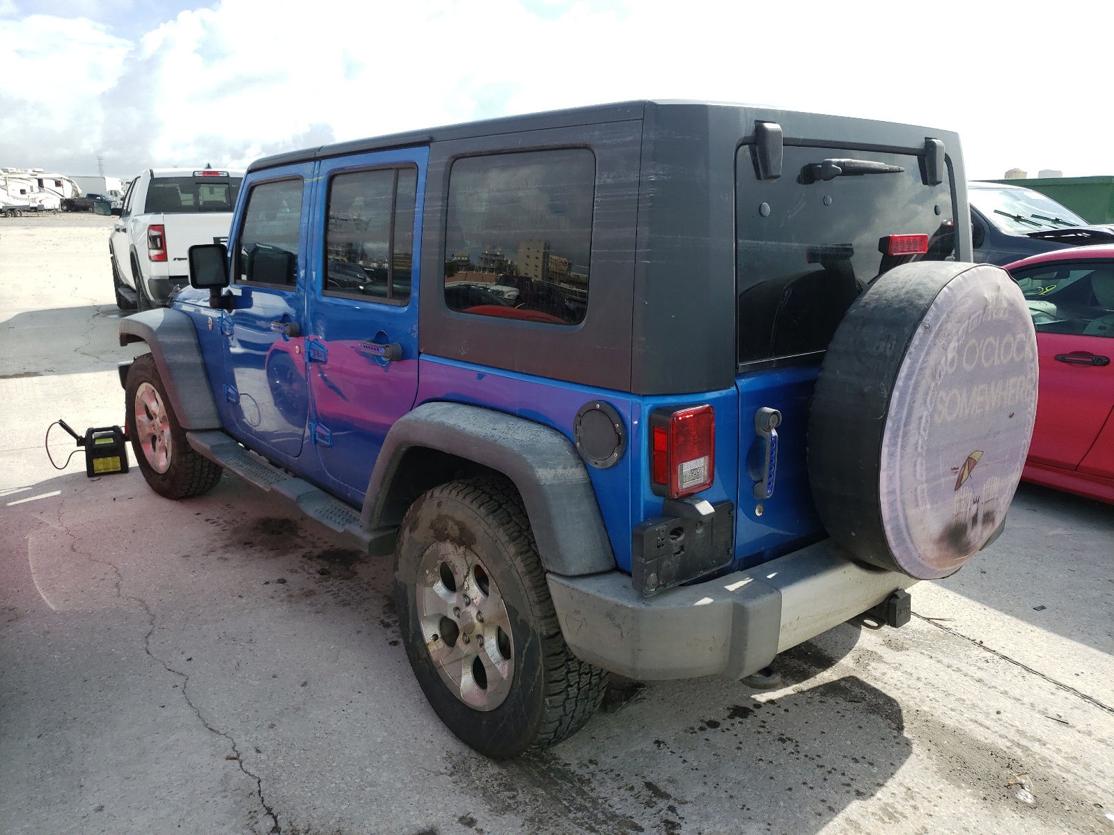 Photo 3 from auction – 2016 JEEP WRANGLER U with VIN 1C4BJWDGXGL114368