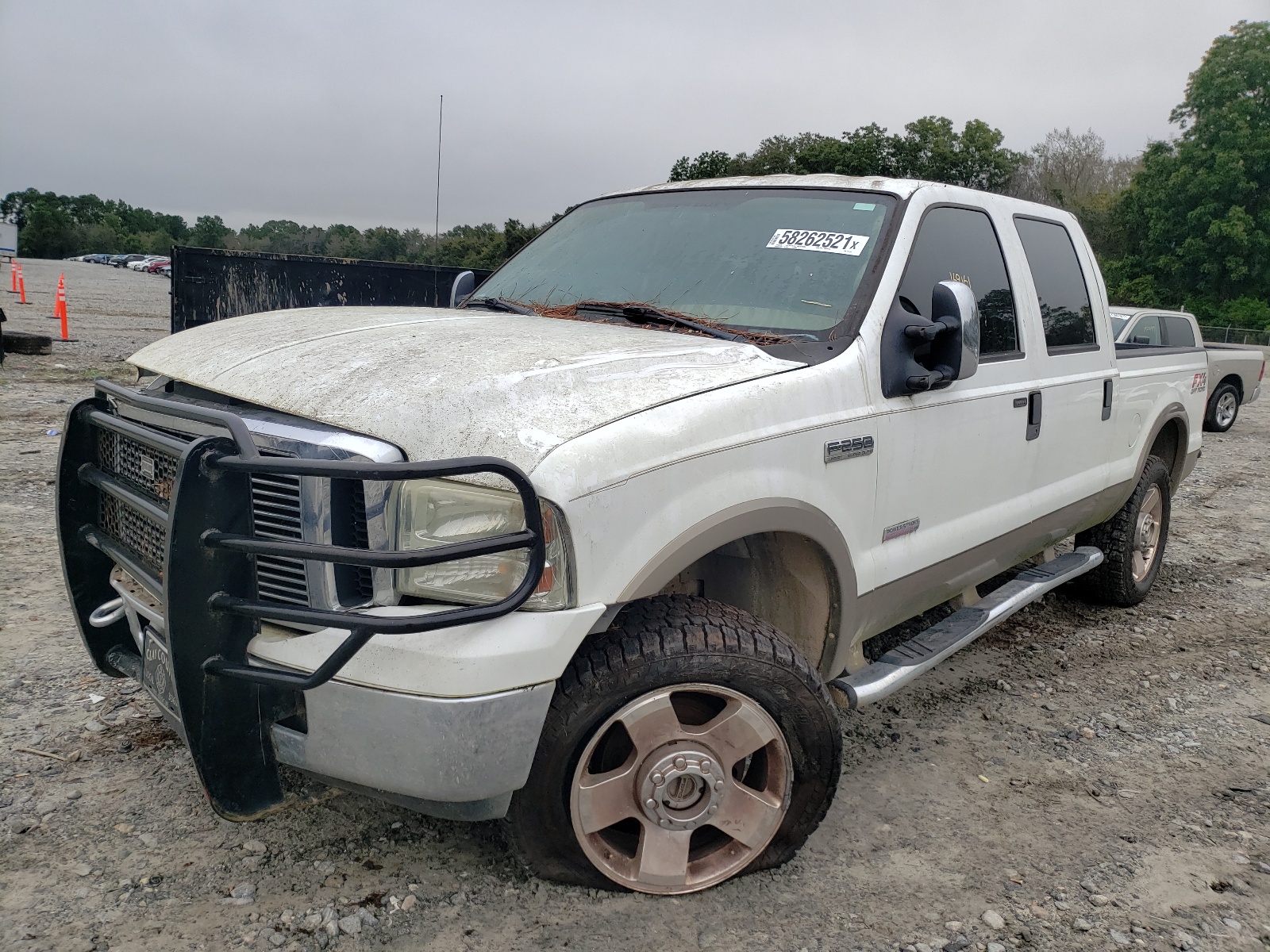 Photo 2 from auction – 2007 FORD F250 SUPER with VIN 1FTSW21P07EA74143