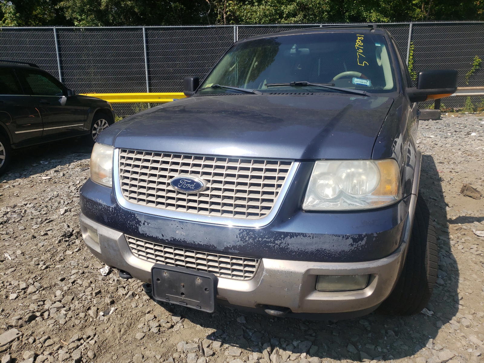 Photo 9 from auction – 2003 FORD EXPEDITION with VIN 1FMFU18L03LA57655