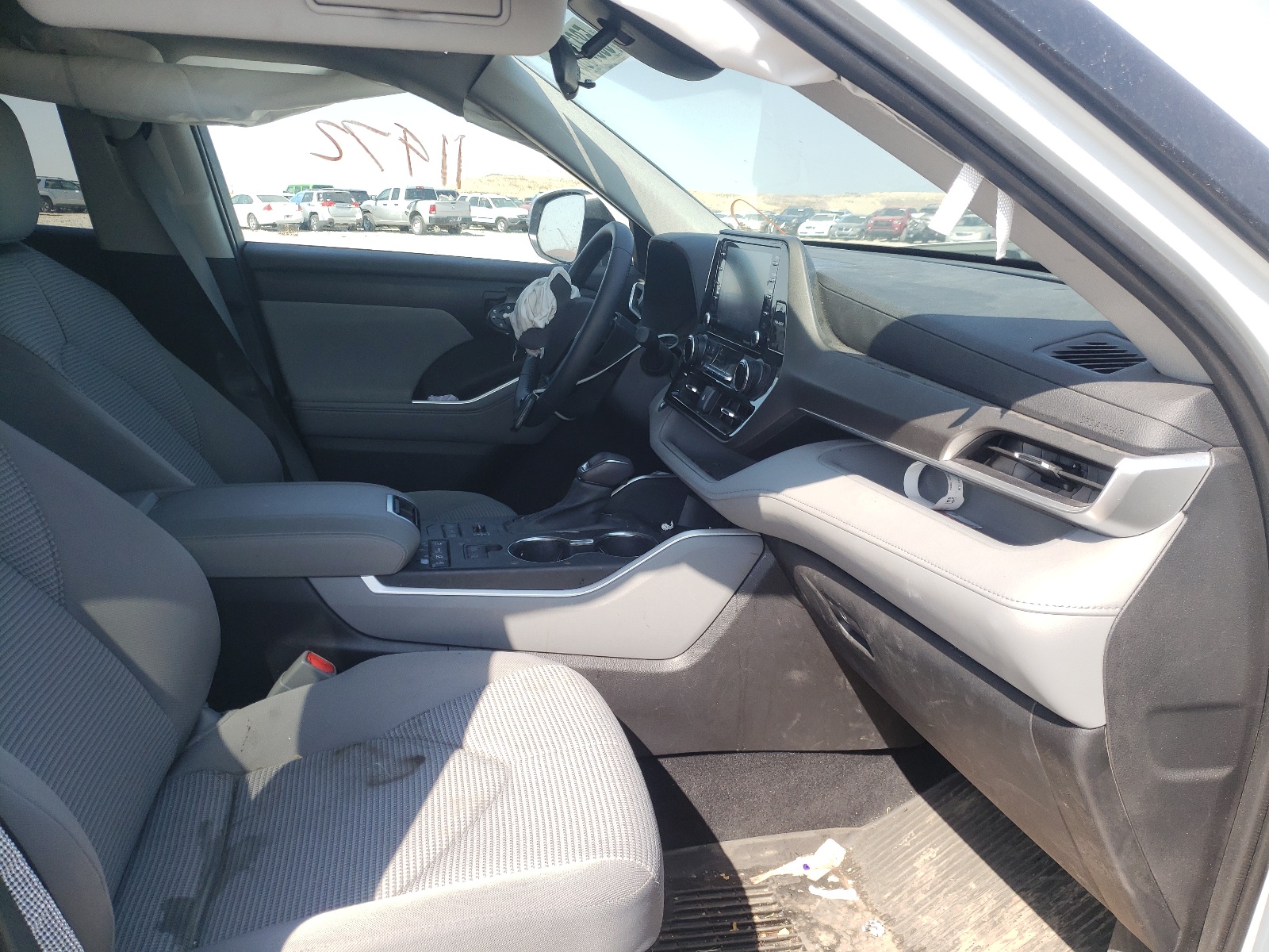 Zdjęcie 5 z aukcji – 2020 TOYOTA HIGHLANDER z VIN 5TDBZRBHXLS520259