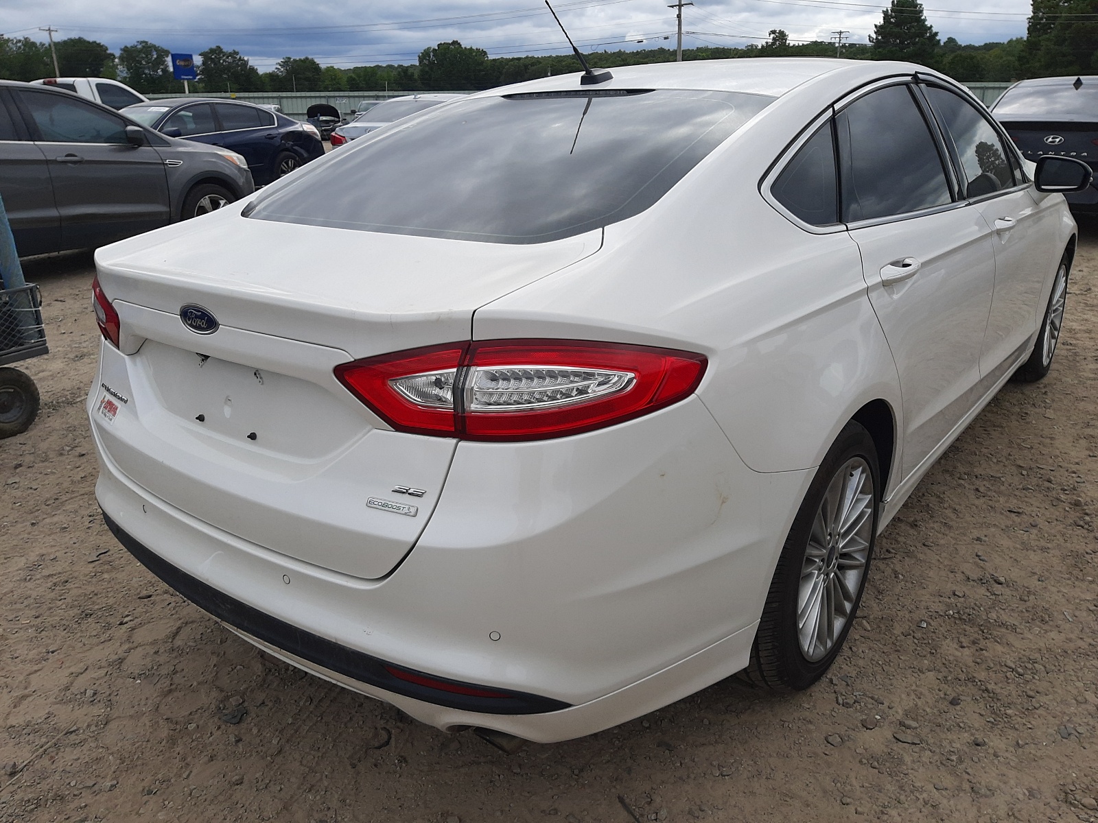 Photo 4 from auction – 2014 FORD FUSION SE with VIN 3FA6P0HD6ER225128