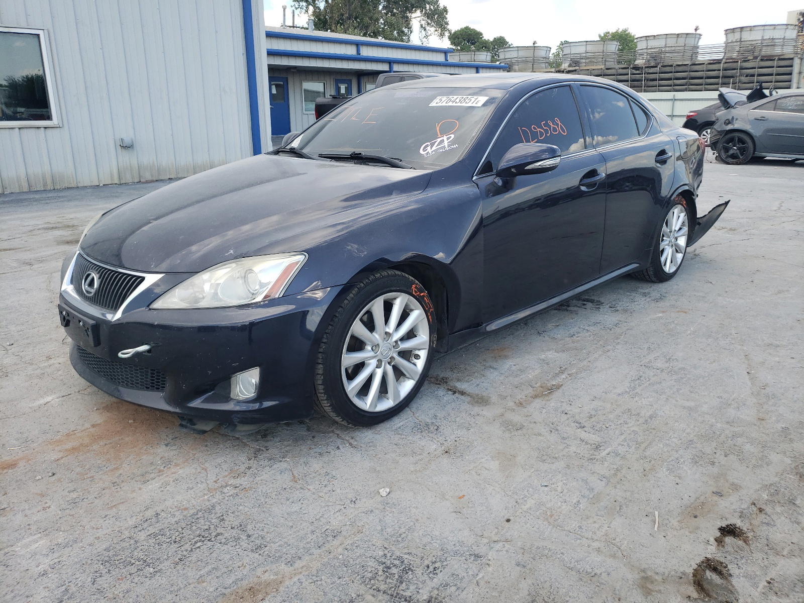 Photo 2 from auction – 2009 LEXUS IS 250 with VIN JTHCK262392029021