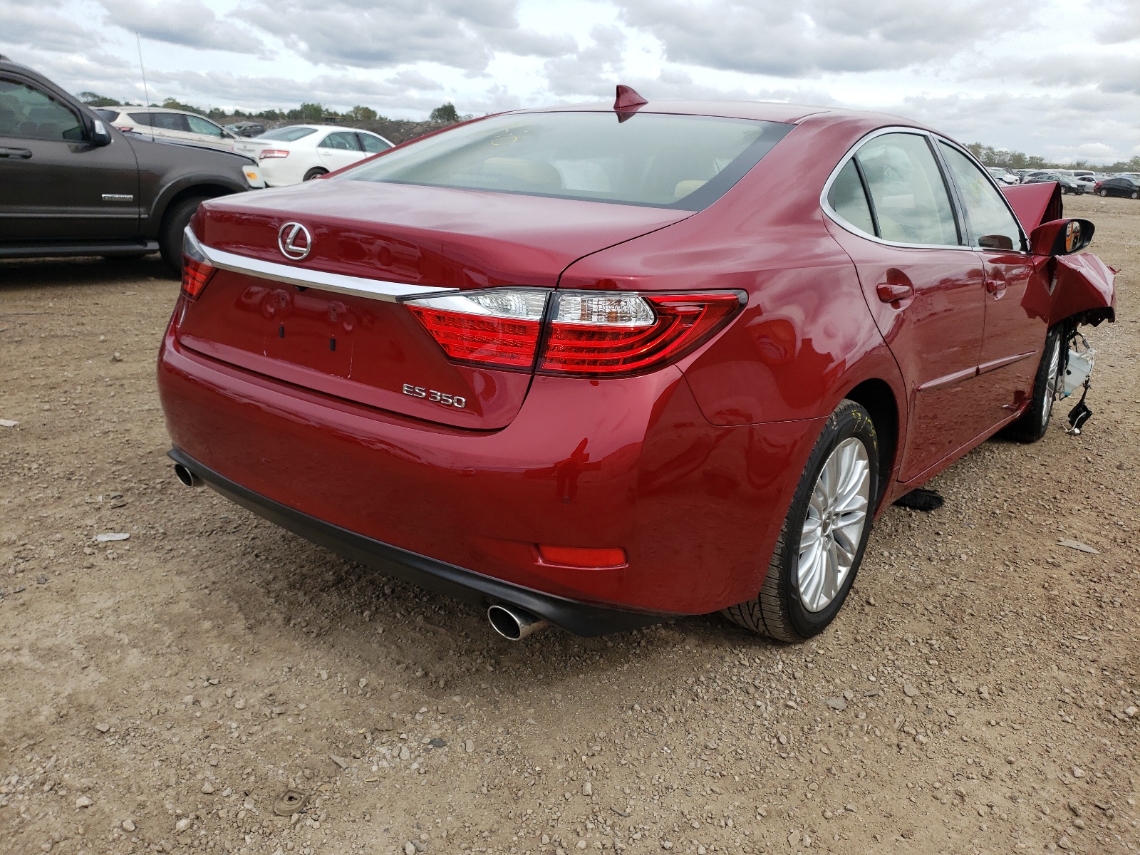 Photo 4 from auction – 2015 LEXUS ES 350 with VIN JTHBK1GGXF2161771