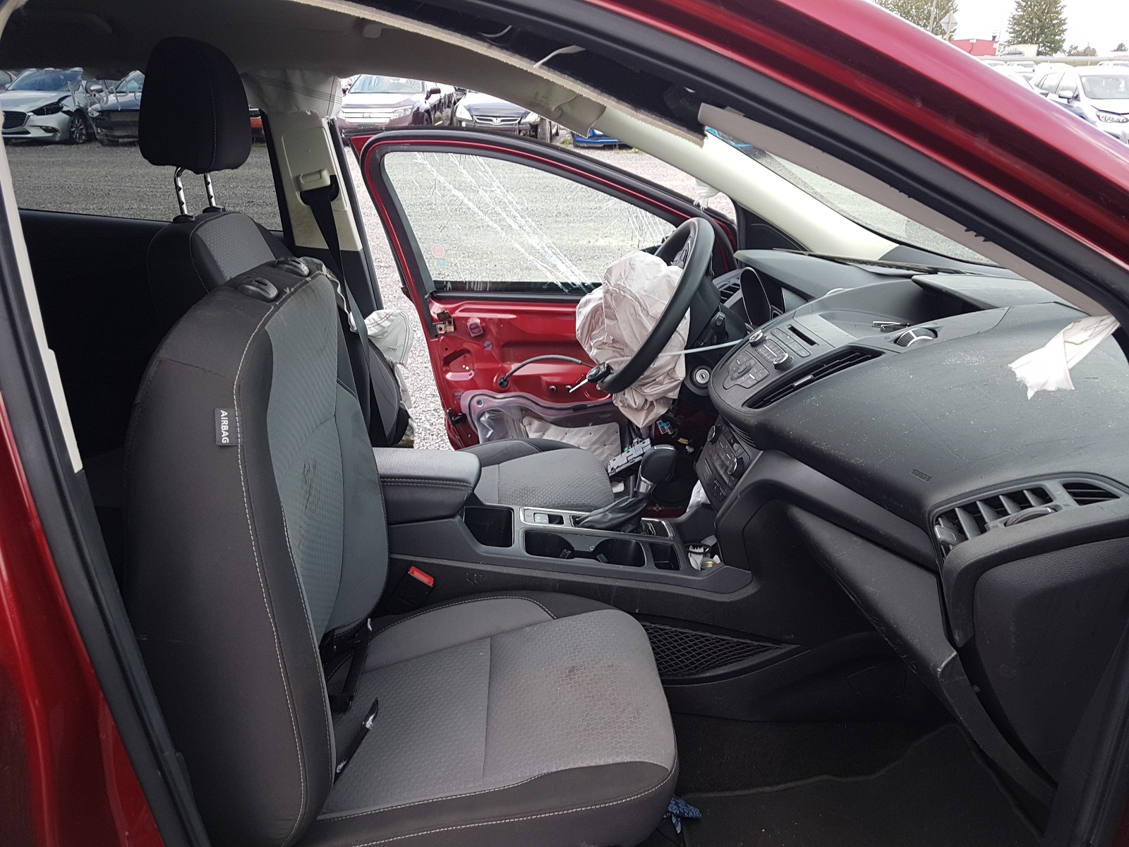Zdjęcie 5 z aukcji – 2017 FORD ESCAPE SE z VIN 1FMCU0GD5HUD69172
