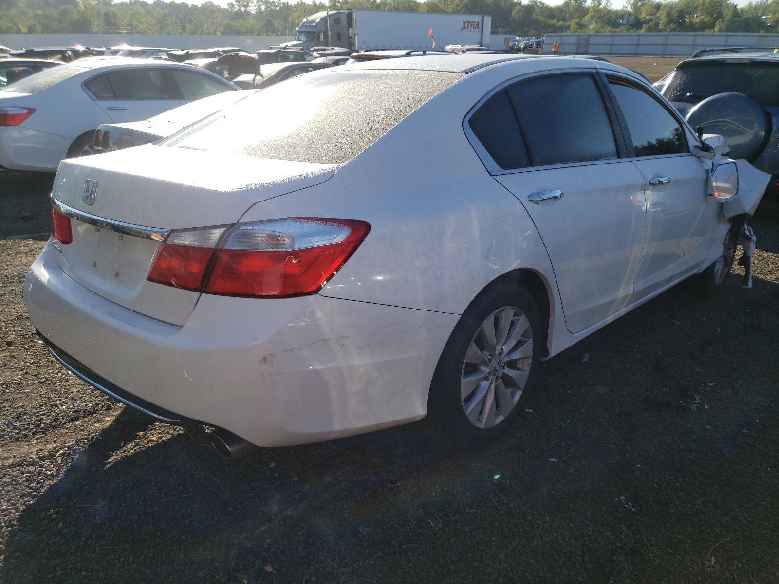 Photo 4 from auction – 2015 HONDA ACCORD EX with VIN 1HGCR2F78FA027227