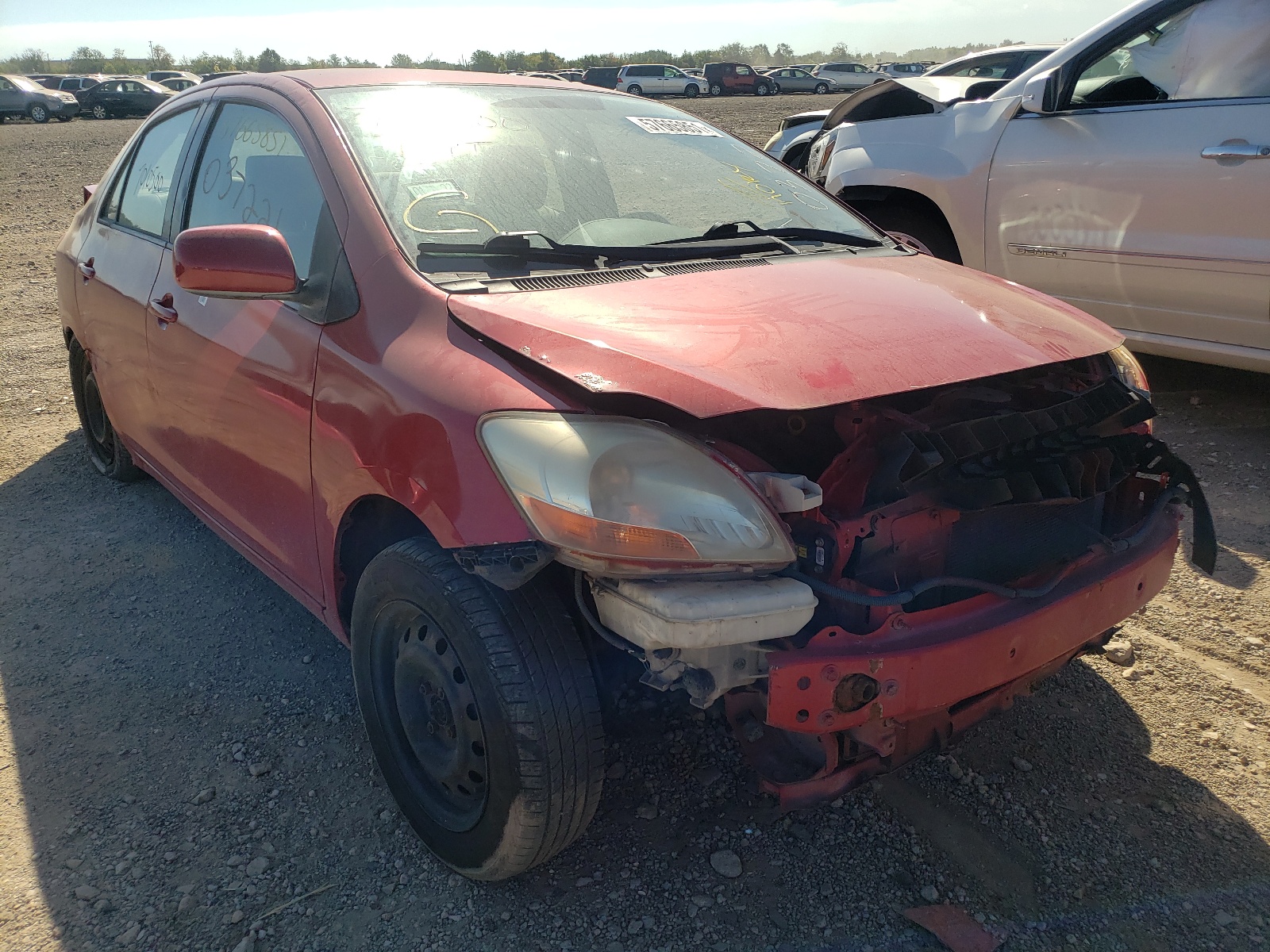 TOYOTA YARIS 2007 with VIN JTDBT923871131371 - Photo from auction