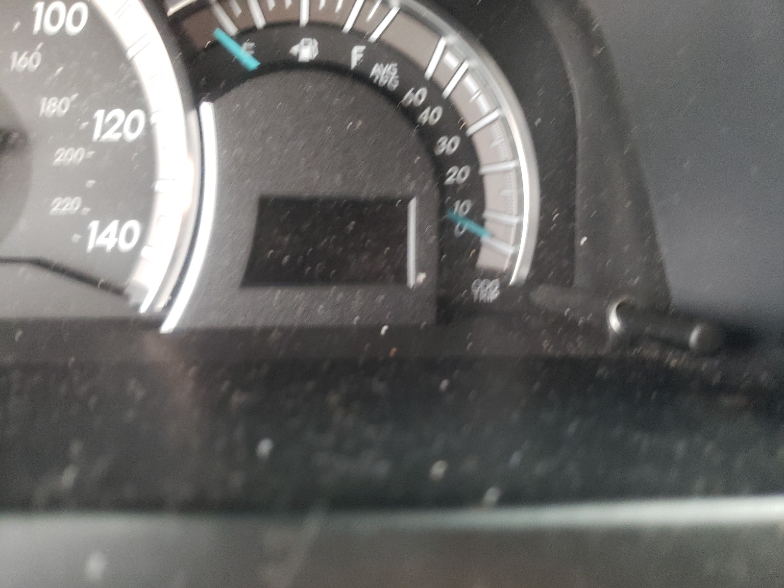 Photo 8 from auction – 2014 TOYOTA CAMRY L with VIN 4T1BF1FK6EU331392