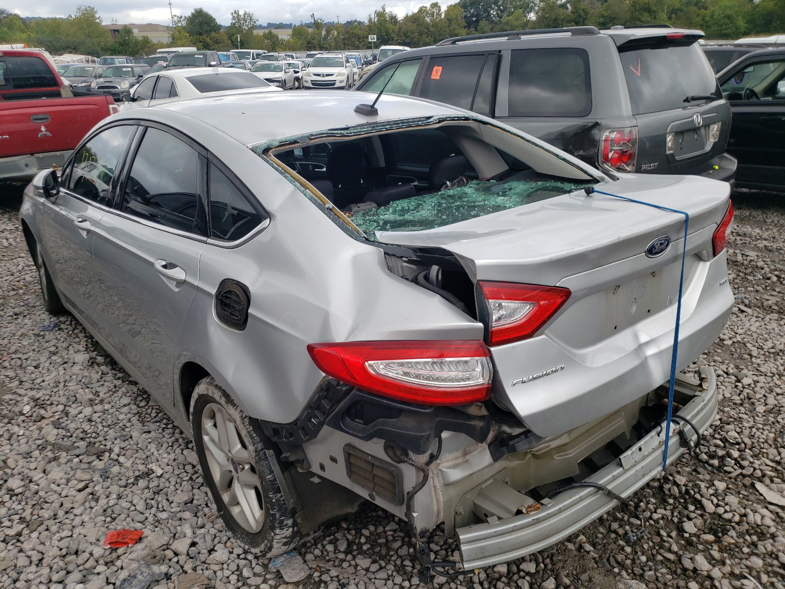 Photo 3 from auction – 2014 FORD FUSION SE with VIN 3FA6P0H70ER312176
