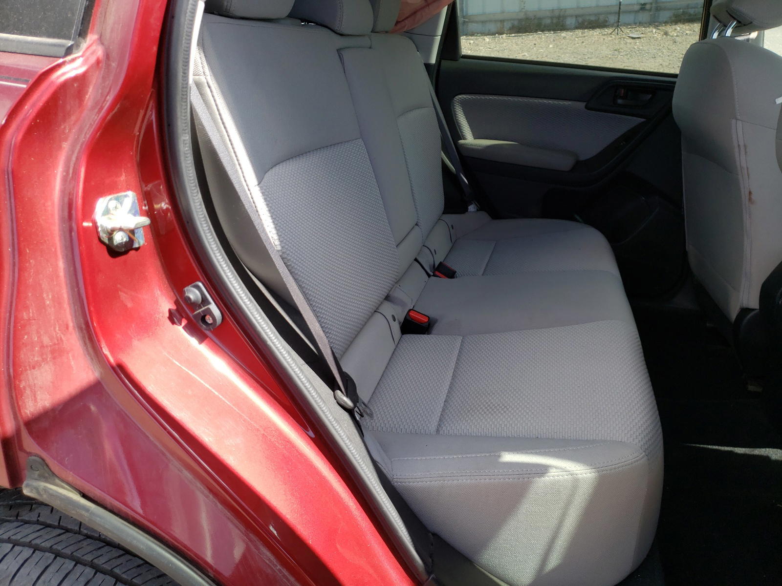 Photo 6 from auction – 2018 SUBARU FORESTER with VIN JF2SJAGCXJH588568