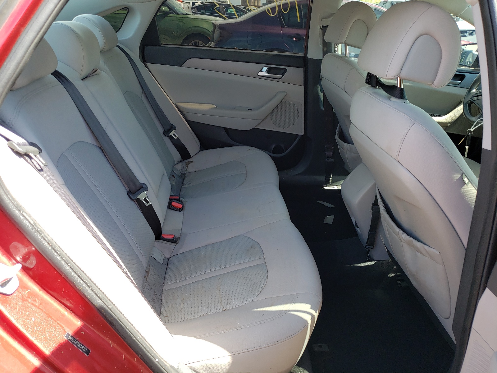 Photo 6 from auction – 2016 HYUNDAI SONATA SE with VIN 5NPE24AF1GH346257