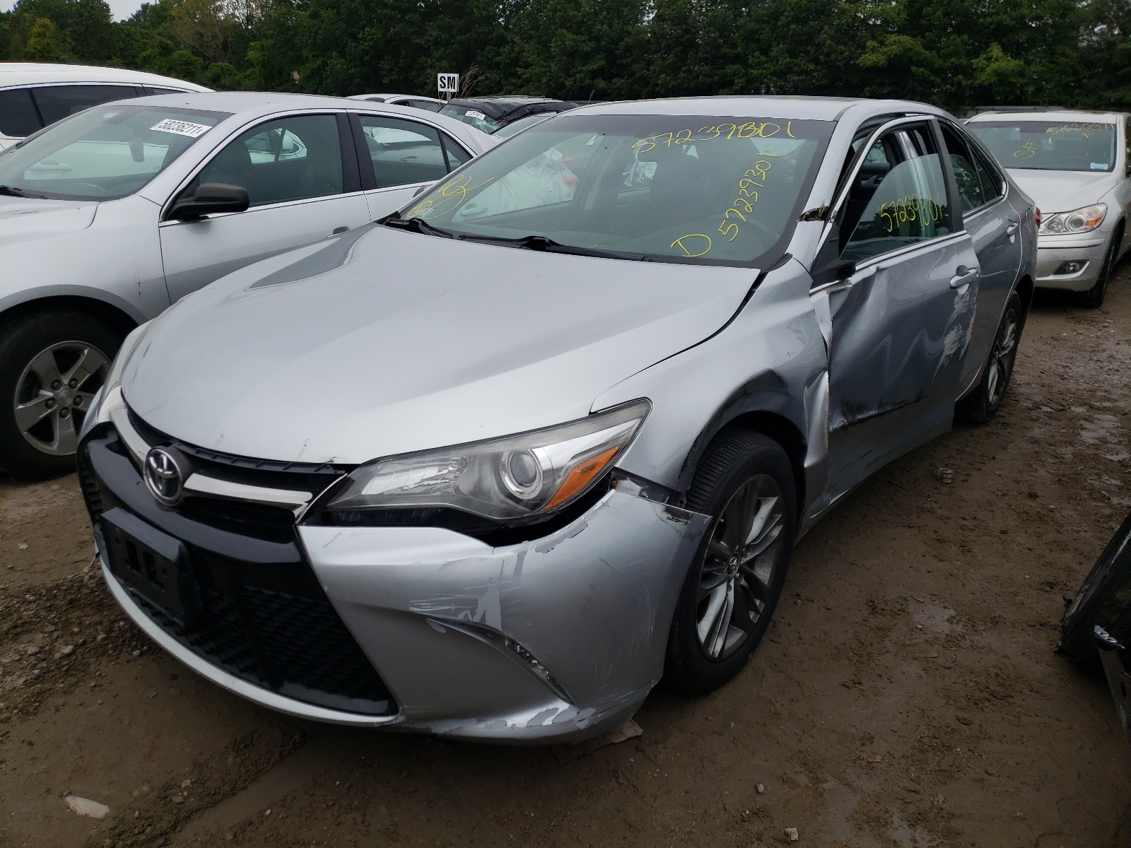 Photo 2 from auction – 2015 TOYOTA CAMRY LE with VIN 4T1BF1FK1FU489365