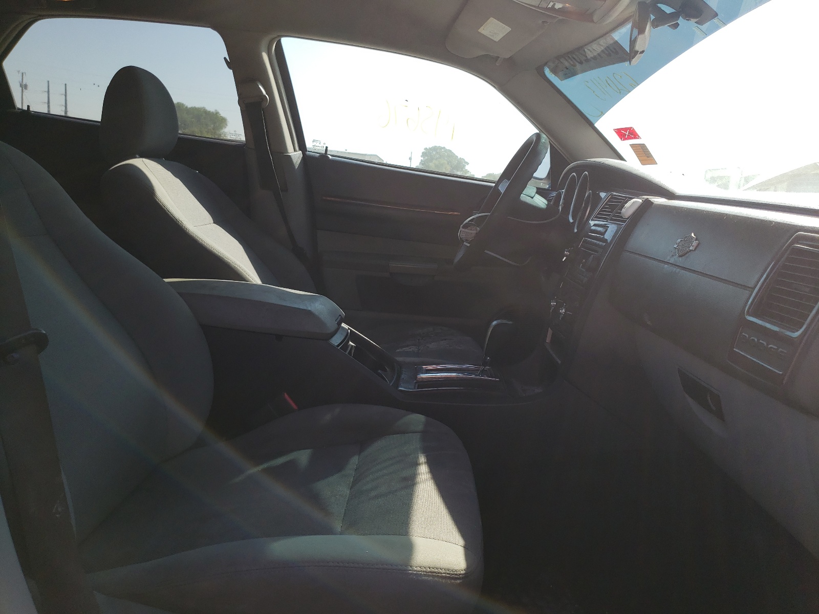 Photo 5 from auction – 2007 DODGE MAGNUM SXT with VIN 2D4FV47V47H620413