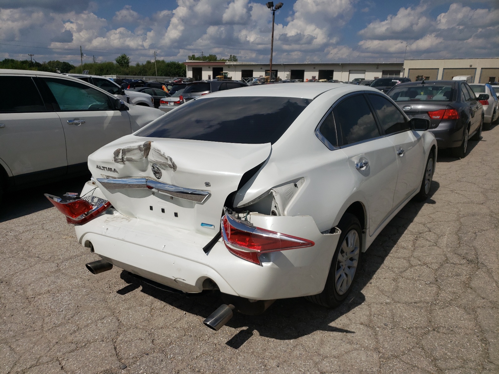 Photo 4 from auction – 2013 NISSAN ALTIMA 2.5 with VIN 1N4AL3AP9DN434750
