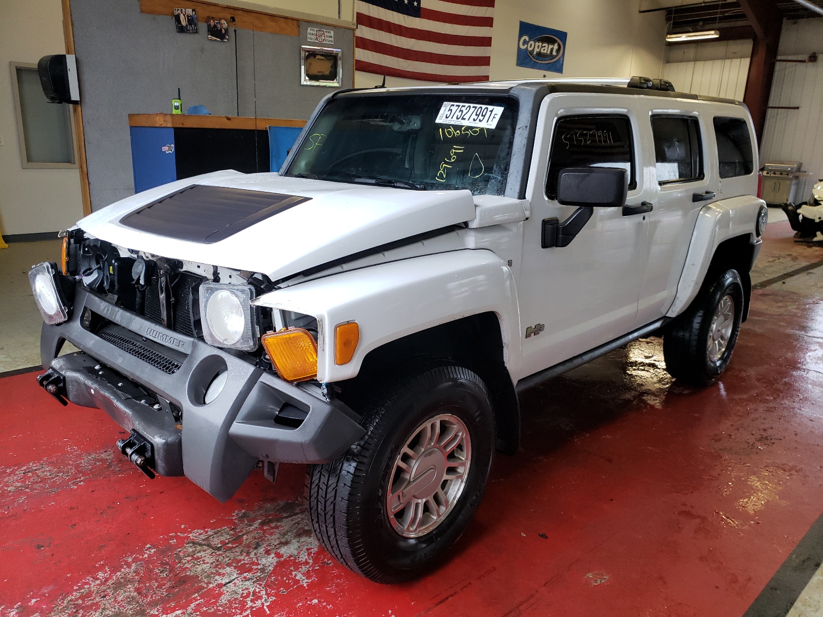 Photo 2 from auction – 2007 HUMMER H3 with VIN 5GTDN13E878106507